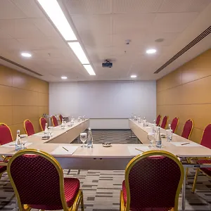 https://tav-airport-hotels-izmir.aegeanhotels.net