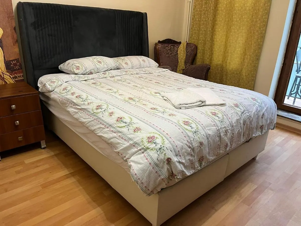 Chambers Of The Boheme Hostel Istanbul Turkey