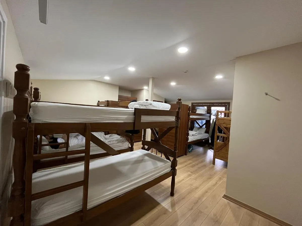 Chambers Of The Boheme Hostel Istanbul