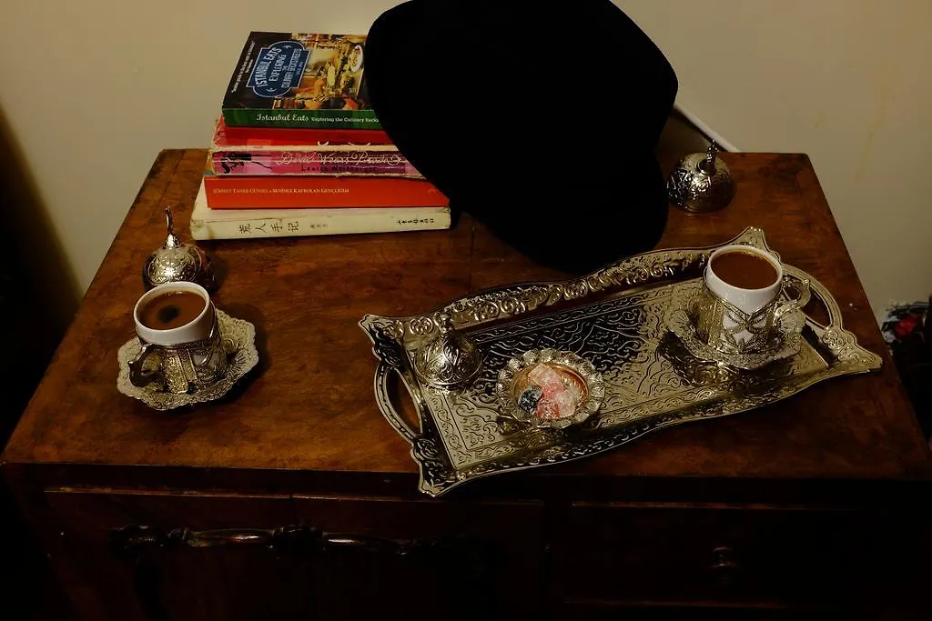 Chambers Of The Boheme Hostel Istanbul