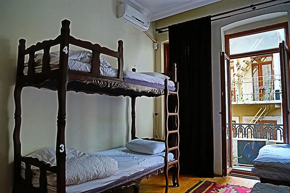 Chambers Of The Boheme Hostel Istanbul
