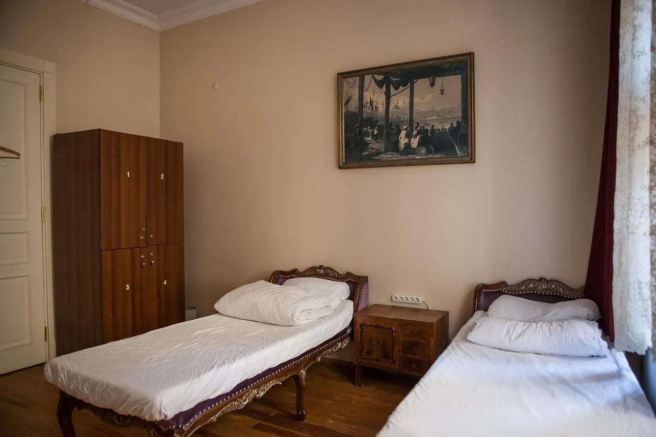 Chambers Of The Boheme Hostel Istanbul